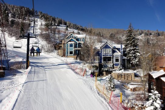Park City, Piste, Bunte Häuser © Bernhard Krieger